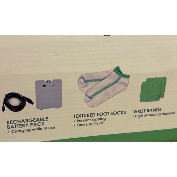 6-In-1 Fitness Pack For Wii Fit With Mat Bag Socks Bands & More - Picture 6 of 16